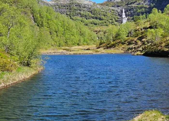 Retro & Vintage Camping *